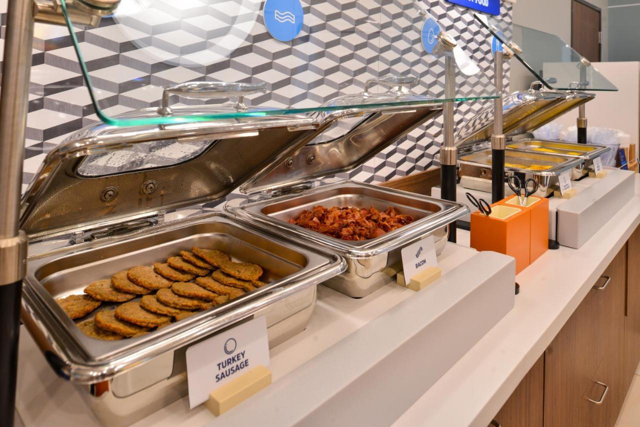 Holiday Inn Express & Suites Austin North - Pflugerville By Ihg Exteriör bild