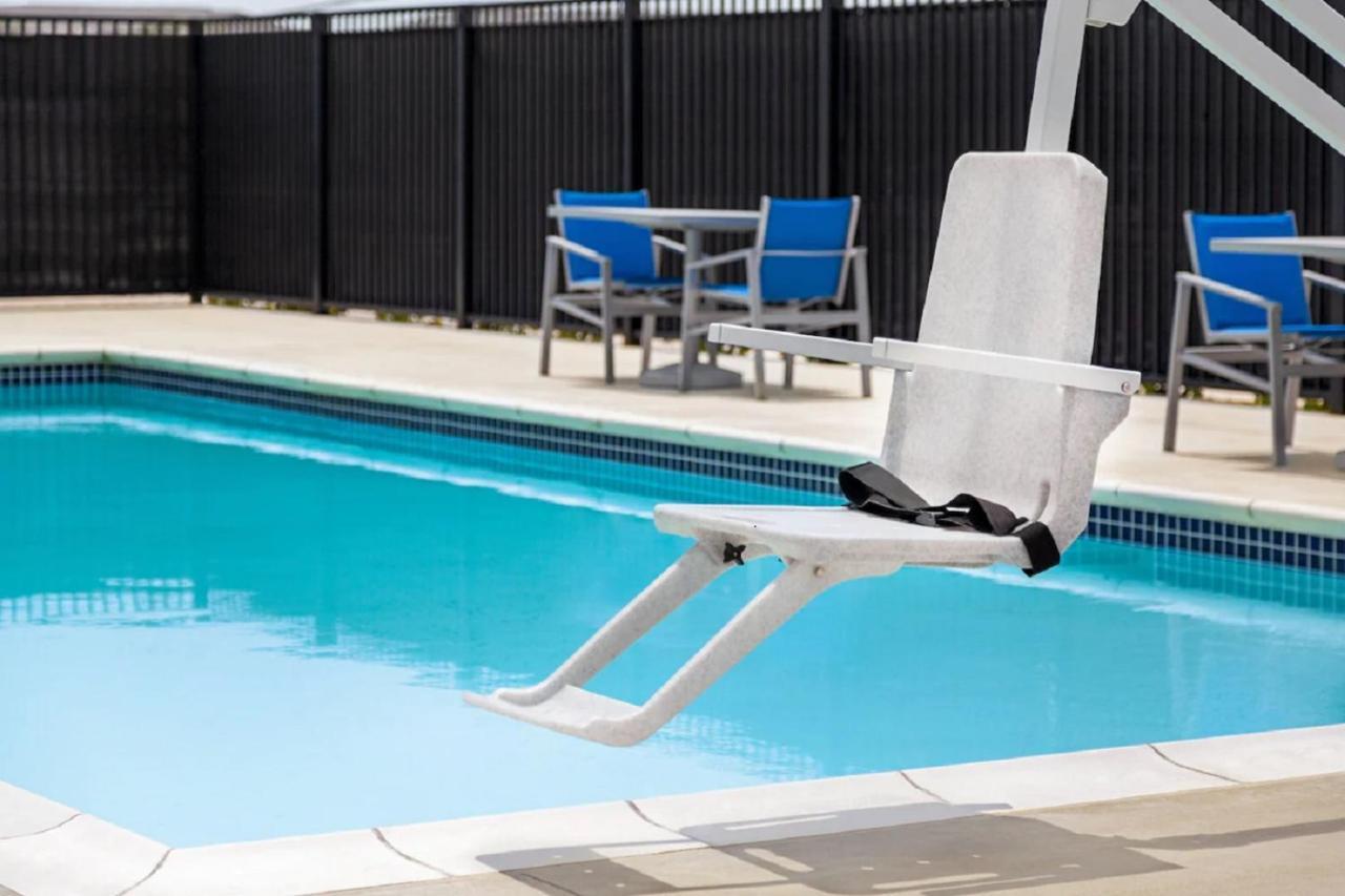 Holiday Inn Express & Suites Austin North - Pflugerville By Ihg Exteriör bild